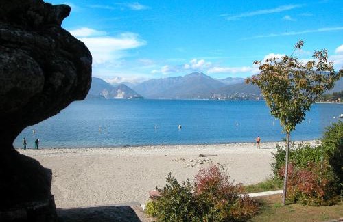 Reno Apartment | Oceanfront Villa Maria Lago Maggiore - Rated 9/10 by Guests