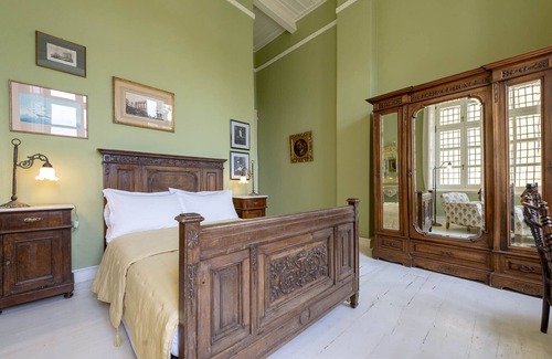Ermoupoli Hotel | Discover Villa Maria-Syros: Family-Friendly Spa Retreat
