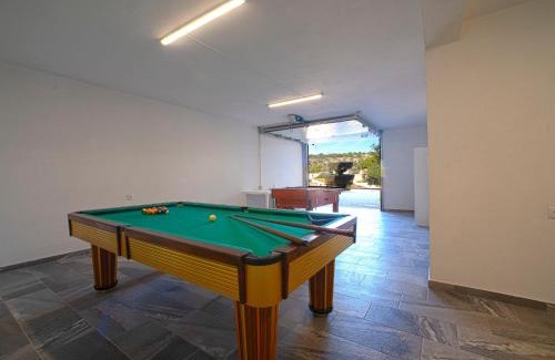 Cerro de Aguia Villa | Relax at Villa Mariana: Poolside Retreat for Families