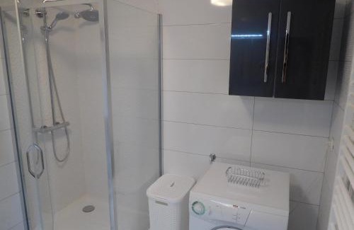 Cove Tri Zala (Zrnovo) Villa | Relax at Villa Marija: Oceanfront Bliss, Guest Rated 9.9