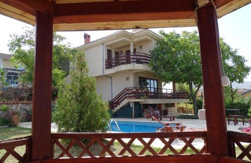 Ohrid Villa | Villa Marija: Oceanfront Retreat with Pool & Hot Tub