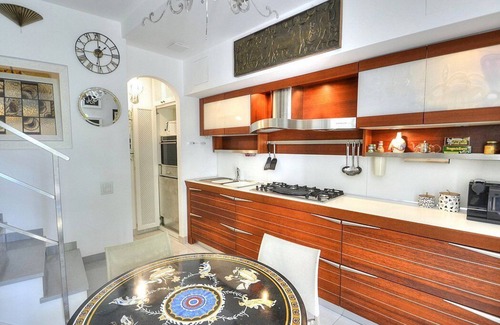 Capri Villa | Villa Marinella: Romantic Villa Near Capri with Free Wi-Fi