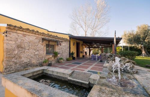 Augusta House | Villa Marinella: Rated 10/10, Pet & Child Friendly Retreat