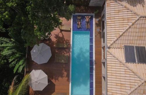 Arraial d'Ajuda House | Pet-Friendly Villa Maritaca: Oceanfront Retreat with Pool