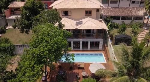 Arraial d'Ajuda House | Pet-Friendly Villa Maritaca: Oceanfront Retreat with Pool