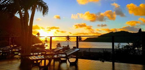 Huahine Villa | Elegant Villa Maroe: Oceanfront Retreat with Pool