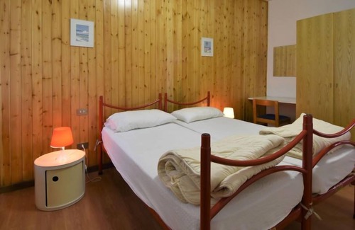 Vesta Apartment | Villa Martinelli: Oceanfront Bliss with Spa & Breakfast