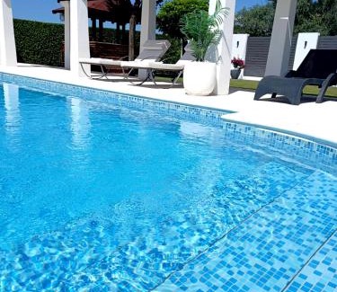 Trn Villa | Villa Maslina: 4-Star Oceanfront Retreat with Pool