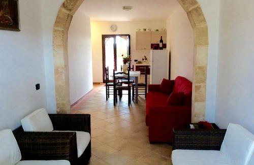 Specchia House | Villa Matine: Oceanfront Getaway with Pool & Pet Friendly