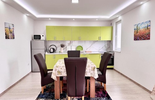 Novi Grad Sarajevo Apartment | Villa Max: Guest Rated 9/10 with Family-Friendly Amenities