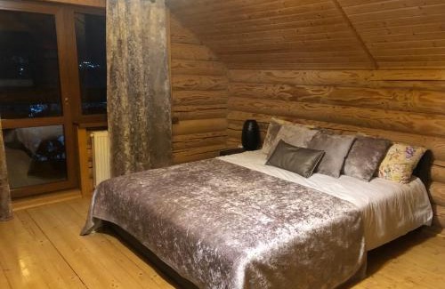 Skhidnytsya House | Villa Maxim