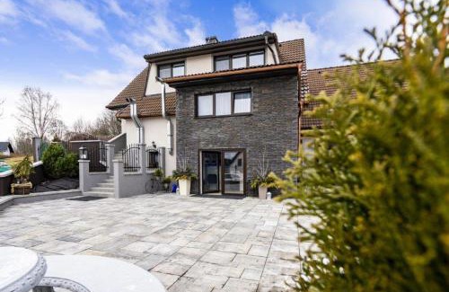 Rozvadov House | Discover Villa May Way – Guest Rated 8.9/10 Experience