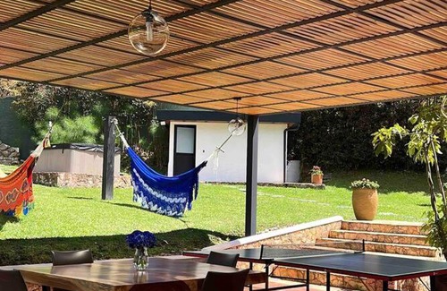 Retiro Villa | Inviting Villa Mazarello: Family-Friendly with Hot Tub & Breakfast
