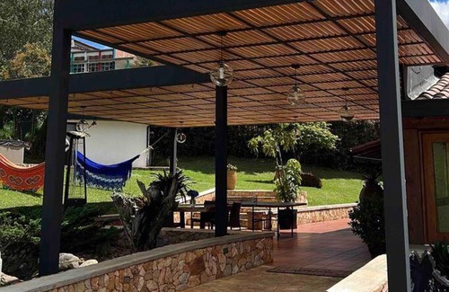 Retiro Villa | Inviting Villa Mazarello: Family-Friendly with Hot Tub & Breakfast