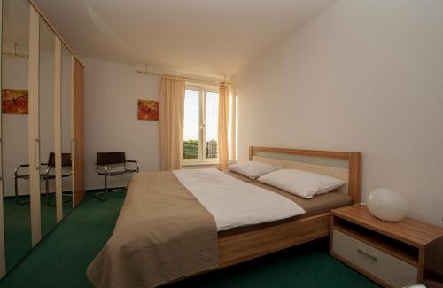 Warnemuende Apartment | Oceanfront Villa Meerblick Warnemünde - 4-Star Guest Rated