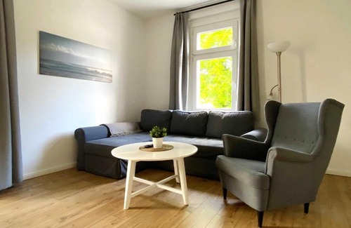 Sellin Apartment | Pet-Friendly Villa Meeresgruss FeWo 9 for Family Getaways