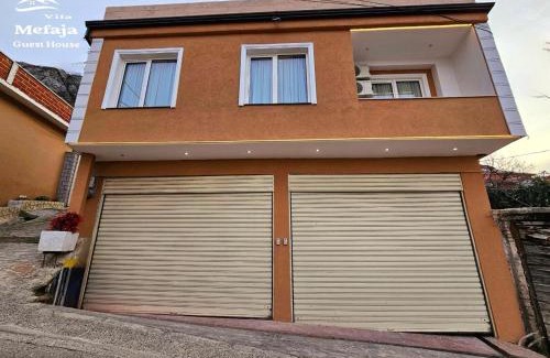 Kruje House | Villa Mefaja: Guest Rated 10/10 with Hot Tub & Breakfast