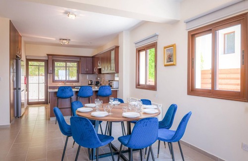 Meladeia Villa | Discover Villa Melisos: Family-Friendly Retreat in Malatya