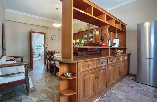 Marpissa Villa | Villa Melpomeni: Oceanview Retreat with Spa & Hot Tub