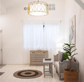 Ciloto Villa | Villa Memory: Family-Friendly Retreat with Pool Access