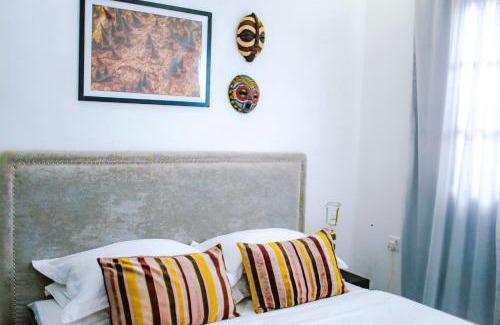 Moshi House | Villa Mercury: Guest Rated 10/10 with Pool & Restaurant