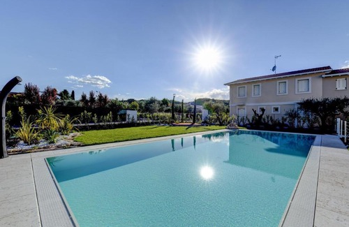 Pieve Vecchia Apartment | Relaxing Villa Meri Lake with Pool and Family Friendly Vibes
