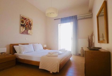Kefalari Villa | Villa Merika: 4-Star Stay with Ocean Views & Private Beach