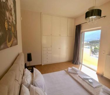 Kefalari Villa | Villa Merika: 4-Star Stay with Ocean Views & Private Beach
