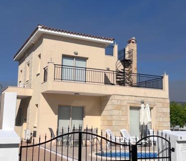 Polis Villa | Villa Merope Irena 1