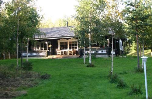 Paajarvi House | Villa Mertala: Oceanfront Getaway with Family-Friendly Perks