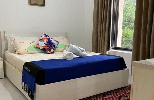 Jala Bed & Breakfast | Villa Meta: Family and Pet-Friendly Getaway with Top Ratings