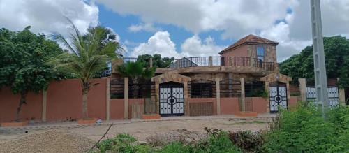 Kaffrine Villa | Villa meublée à Kaffrine