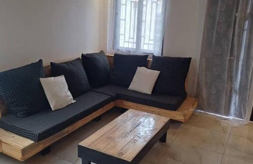 Douala House | Villa meublée Cité SIC Douala