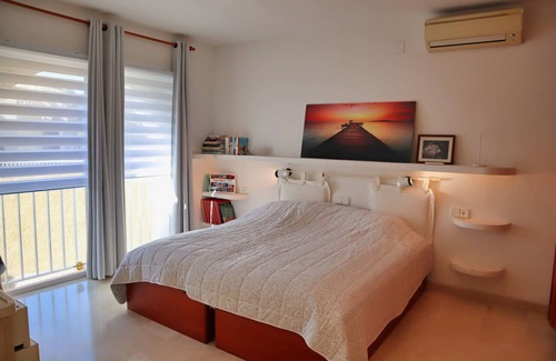 Santa Clara Villa | Villa Mi Burbuja - Relax by the Pool in Costa Blanca