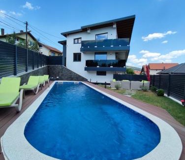 Sarajevo Villa | Villa Mia Sarajevo: Family-Friendly Retreat with Ocean Views