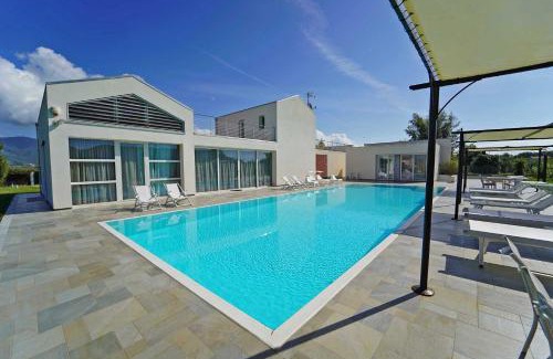 Ameglia Villa | Villa Micol 5' from the sea!