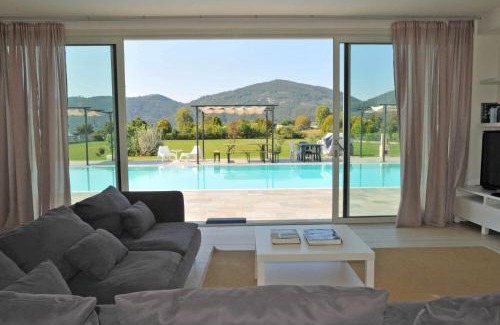 Ameglia Villa | Villa Micol 5' from the sea!