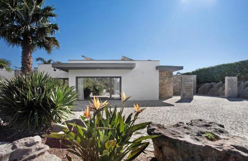 Caldas da Rainha Villa | Villa Mila: Exceptional Stays with Pool & Family-Friendly Space