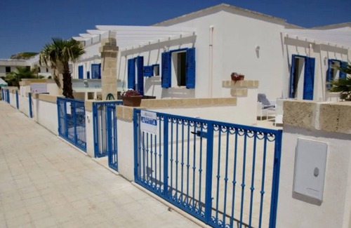 Lido Marini Villa | Villa 'Mina Uno': Private Garden & Oceanfront Escape