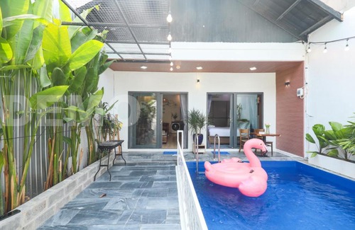 Son Tra Villa | Cozy Villa Mini for Couples Steps from the Beach