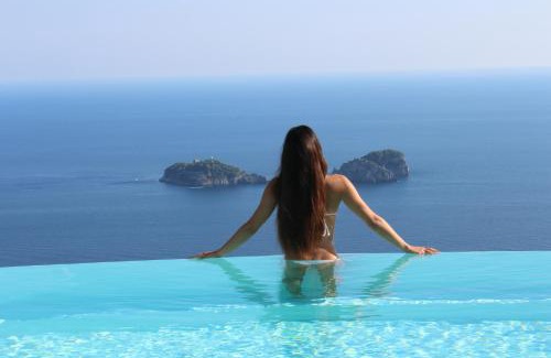 Colli di Fontanelle Villa | Experience Villa Miragalli: Oceanfront Bliss Awaits