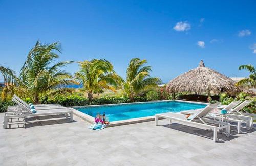 Jan Thiel Villa | Family-Friendly Villa Mistral with Pool & Ocean Views