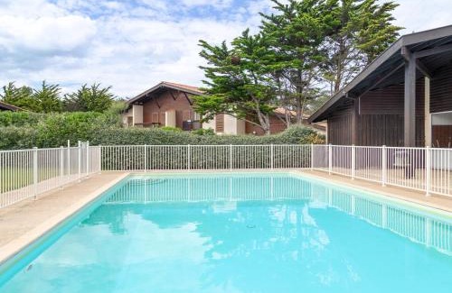 Le Penon House | Family-Friendly Villa with Garden Near Seignosse Beach