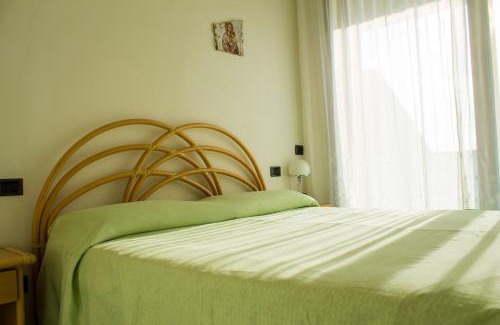 Castiglione della Pescaia Villa | Villa Monte Bianco: Pet-Friendly Retreat with 9.7 Rating