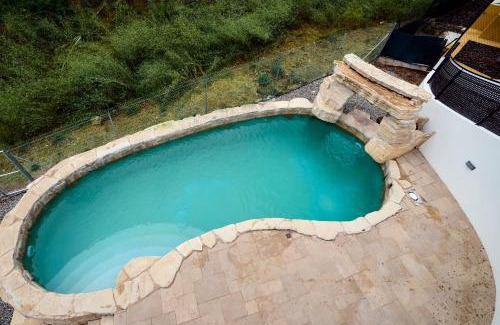 Llanca Villa | Indulge at Villa Moderna with Pool & 10/10 Guest Rating