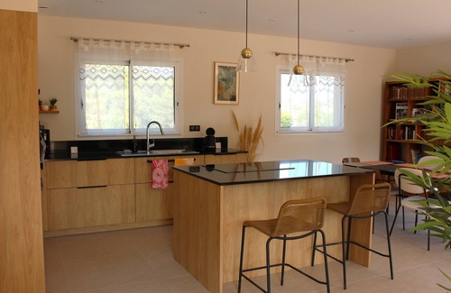 Collioure House | Modern Villa with Terrace and Scenic Views for Families