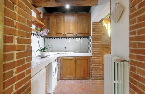 Mercatale Val di Pesa Villa | Villa 'Molino' with Private Pool, Private Terrace and Wi-Fi