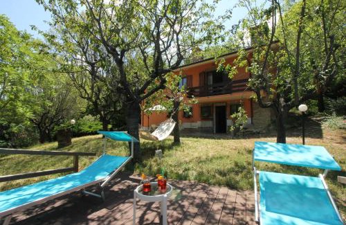 Mombaroccio Villa | Experience Villa Mombaroccio: Oceanfront Retreat in Pesaro