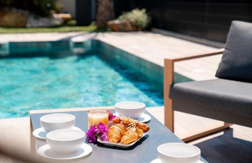 Serignan Villa | Elegant Villa Monégasque: 4-Star Oceanfront Retreat