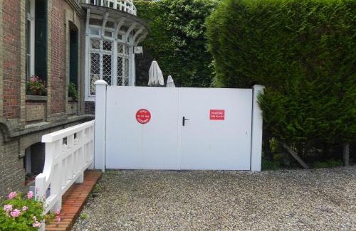 Dieppe Apartment | Villa MONIKA: Family-Friendly Retreat with 9.2 Rating